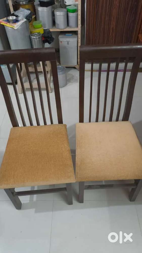 Dining in tebal  khurshi, sheti