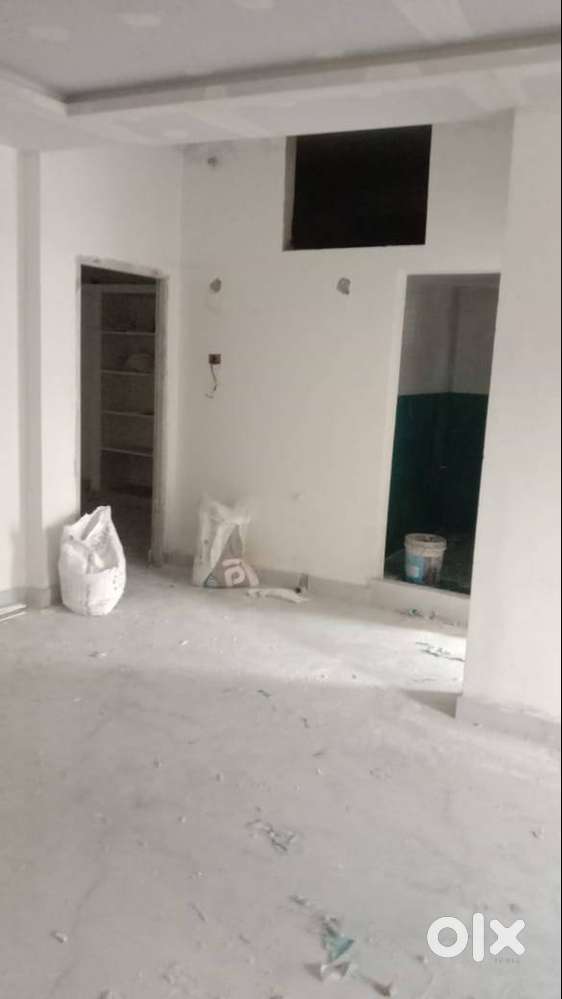 URGENT SALE 2BHK FLAT AT SRINAGAR