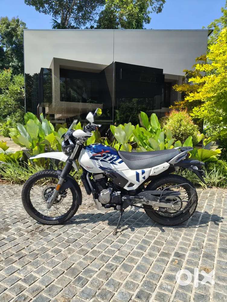 Hero XPULSE 200