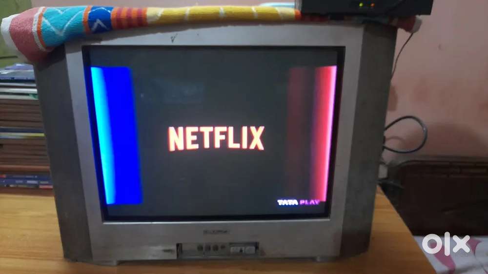 SONY BOX TELEVISION (Good Working Condition)