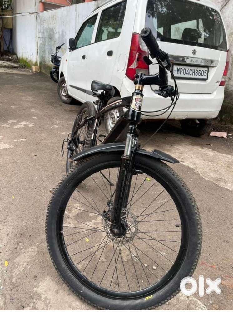 Hear and disk break uvailable