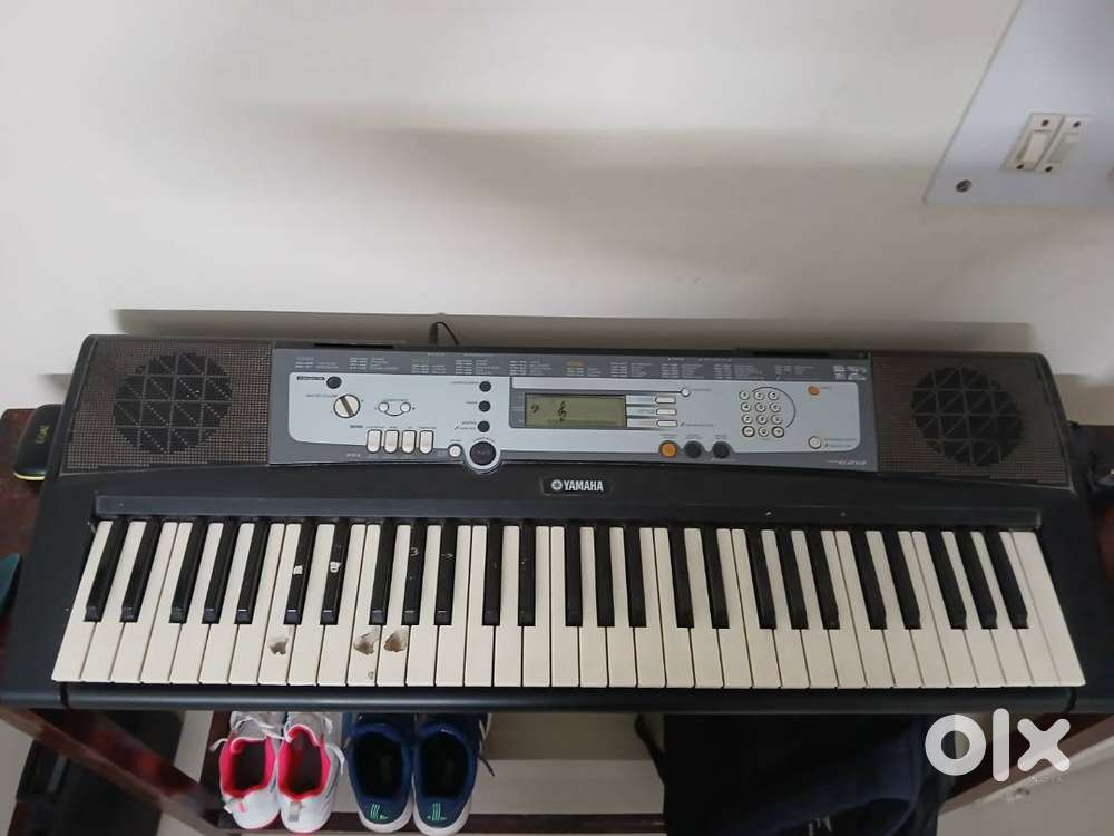 Yamaha keyboard PSR-E213