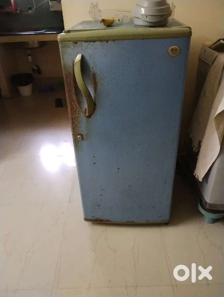 Old fridge for sales (compressor got failure)