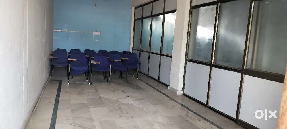 2000sqft 2nd floor semi furnished hall available for rent near parijat
