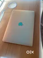 Macbook Ratina Slimest laptop in the world