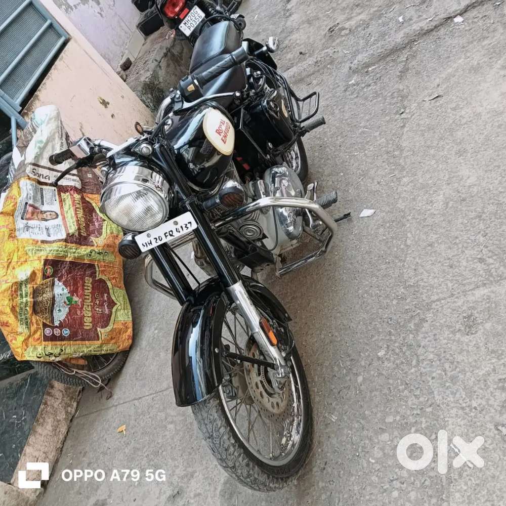 ROYAL ENFIELD 350 EFI  CLASSIC BLACK