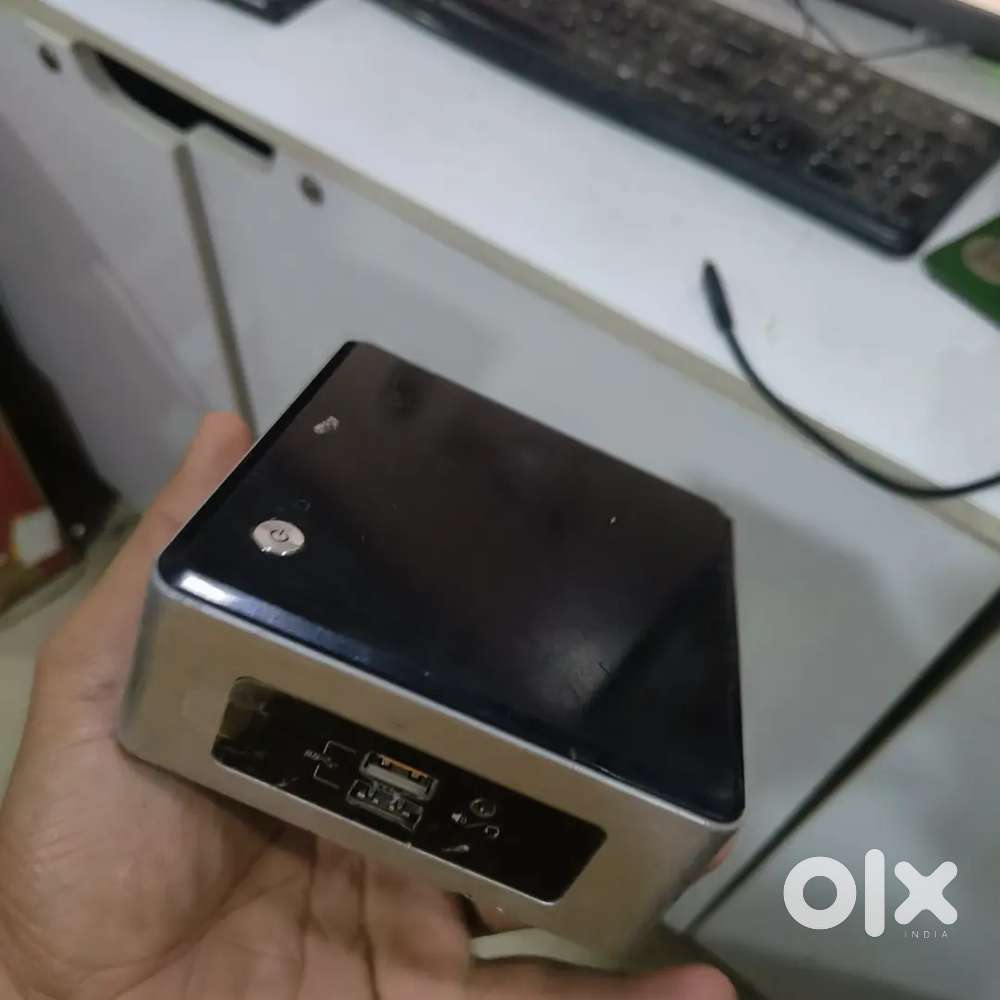 INTEL NUC ,MINI PC, TINNY PC सबसे छोटा कम्प्यूटर Handy pc