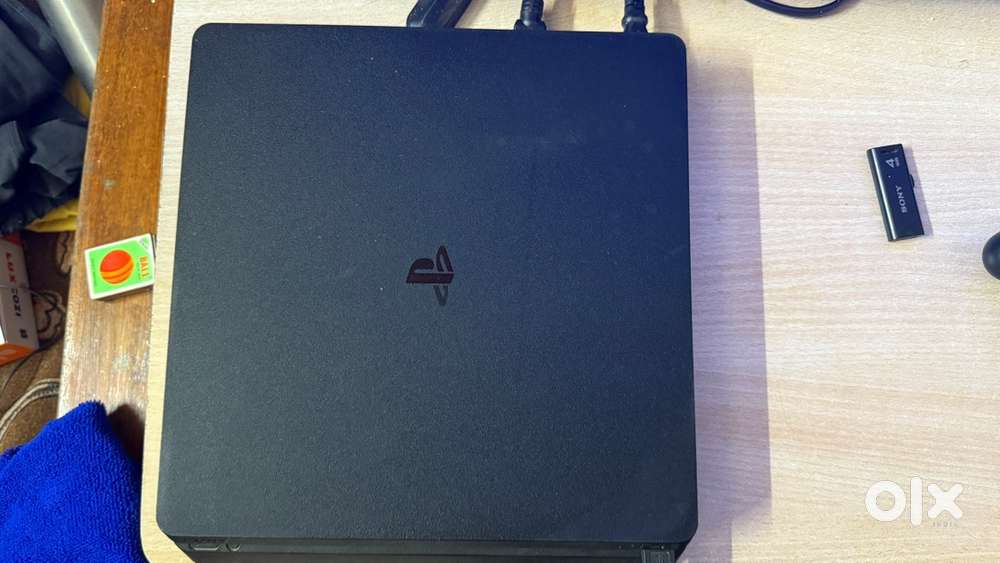 Sony ps4 slim 1Tb