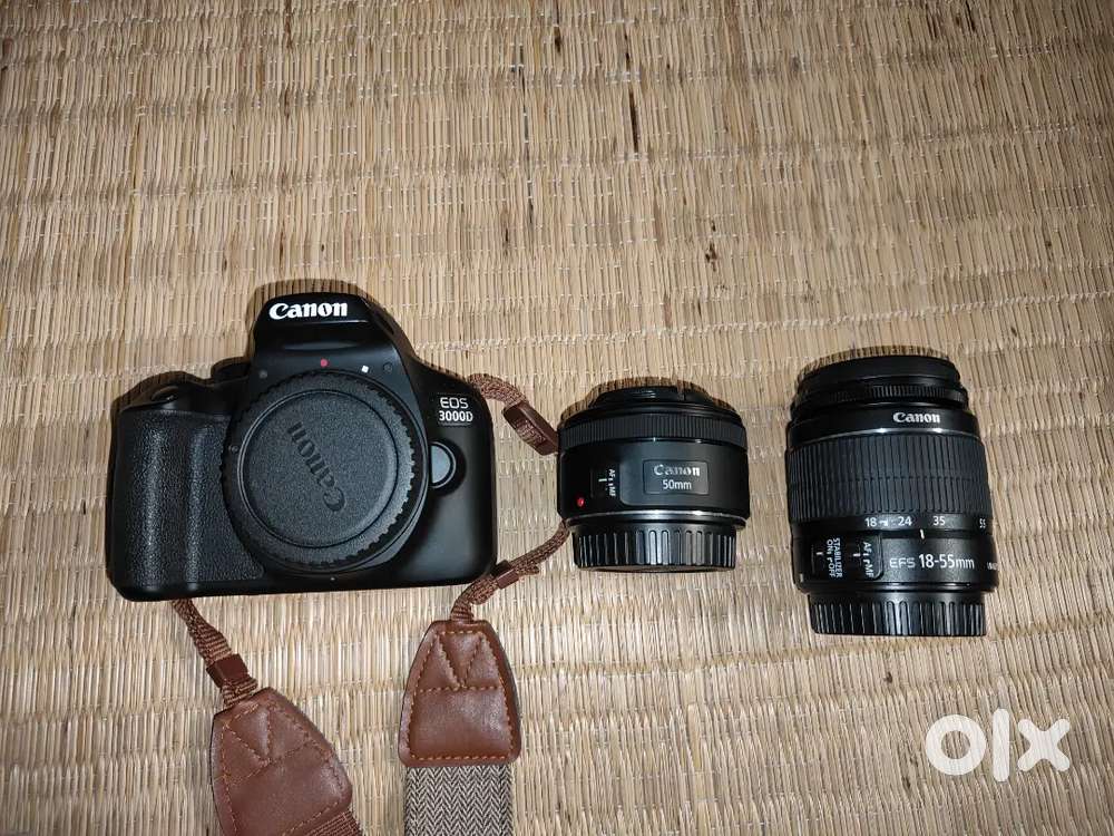 CANON EOS 3000D with 18-55mm & 50mm lens