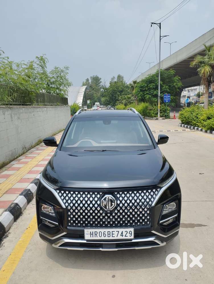 MG Hector Plus 1.5 Sharp Turbo CVT 6 STR, 2023, Petrol