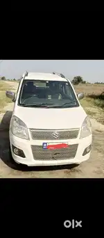 WagonR LXI 2011 model pure petrol music system available power window