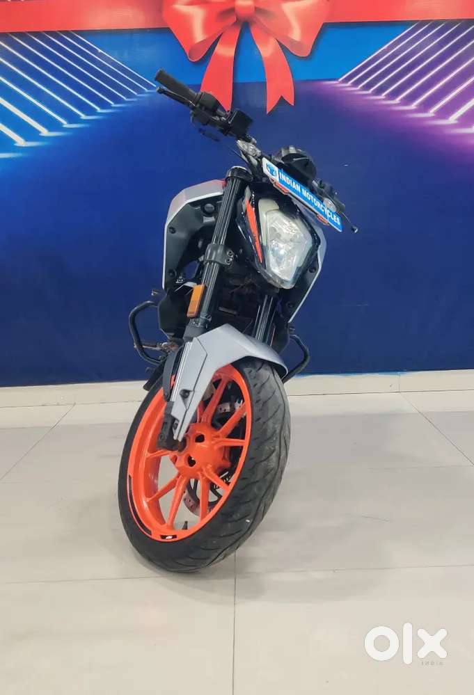 KTM DUKE 200