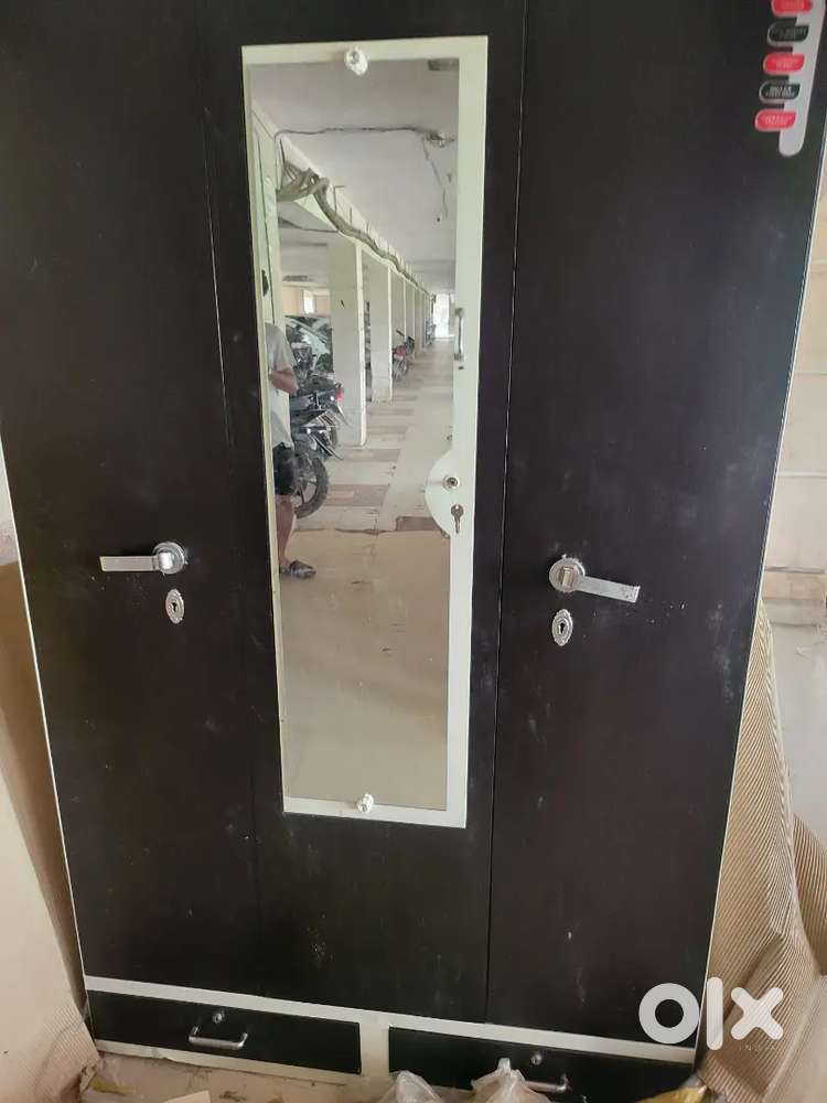 3 door iron almira for sell