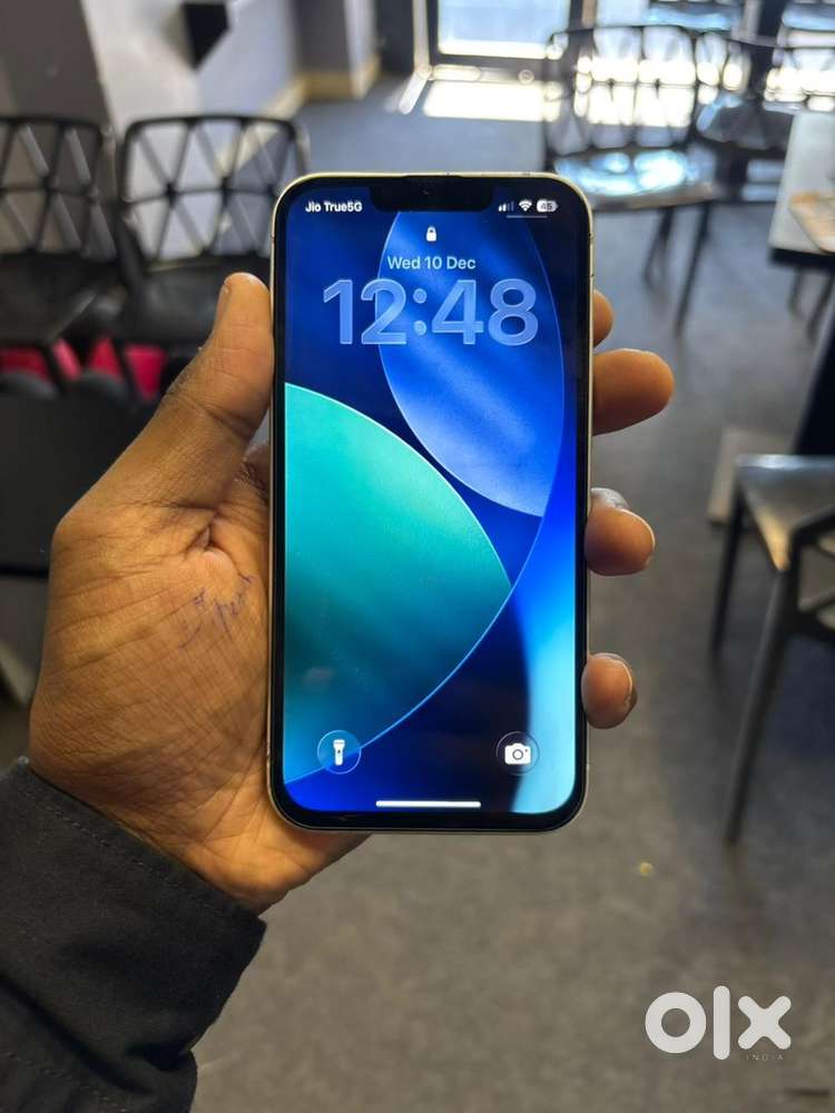 Iphone 13 for sale (battery and display changed)