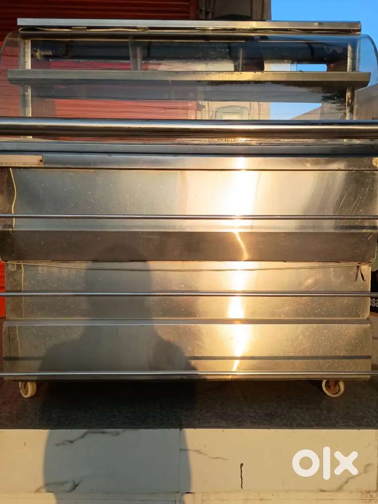 PANI PURI STEEL COUNTER