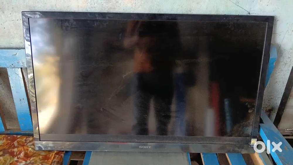 Sony Bravia LCD TV