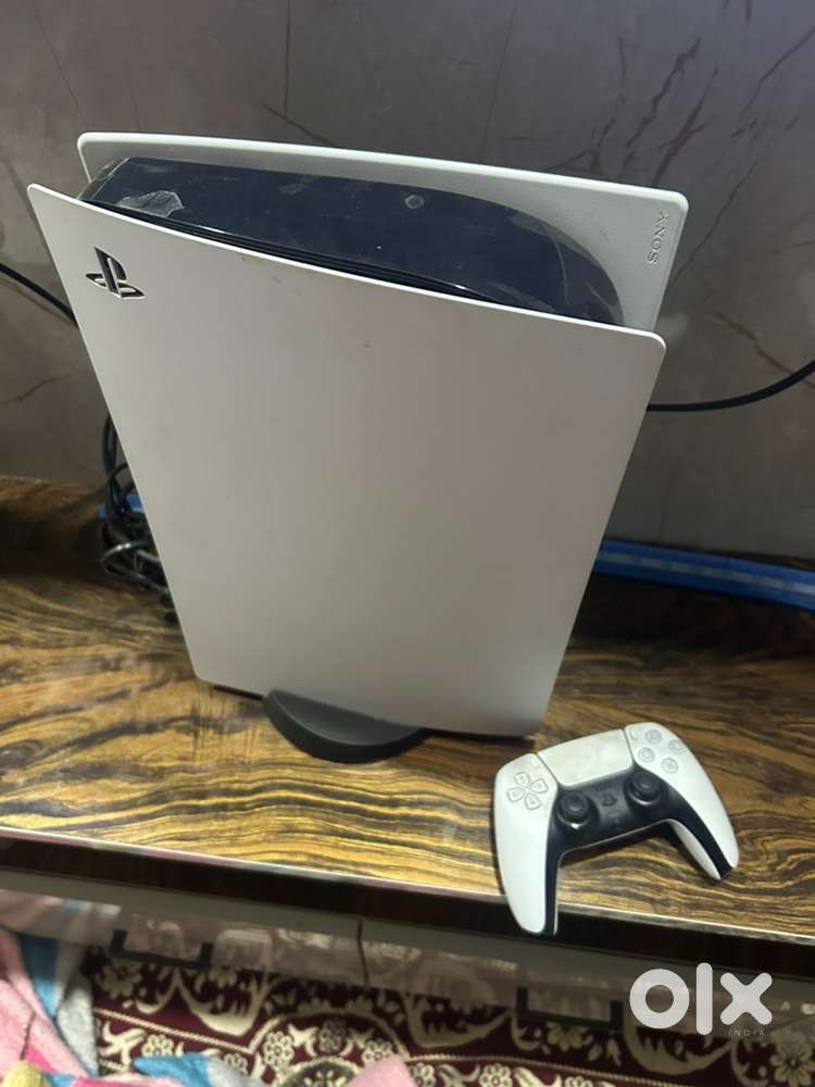 Ps5 good condition fat model