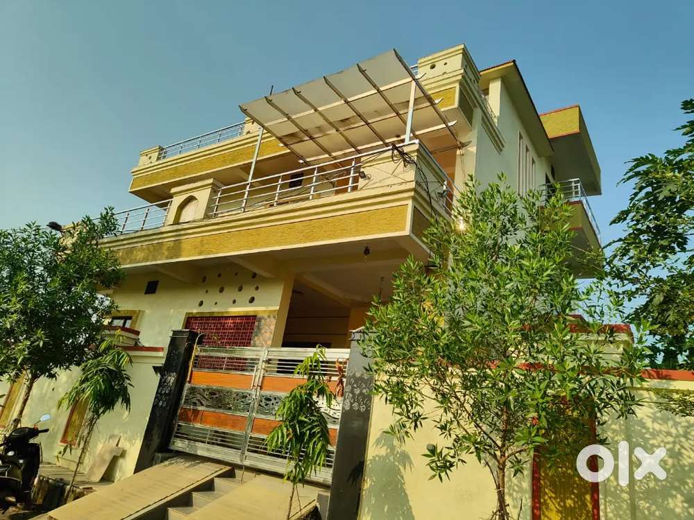 2bhk house only for families