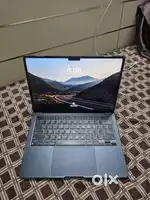 Flawless condition MACBOOK AIR
