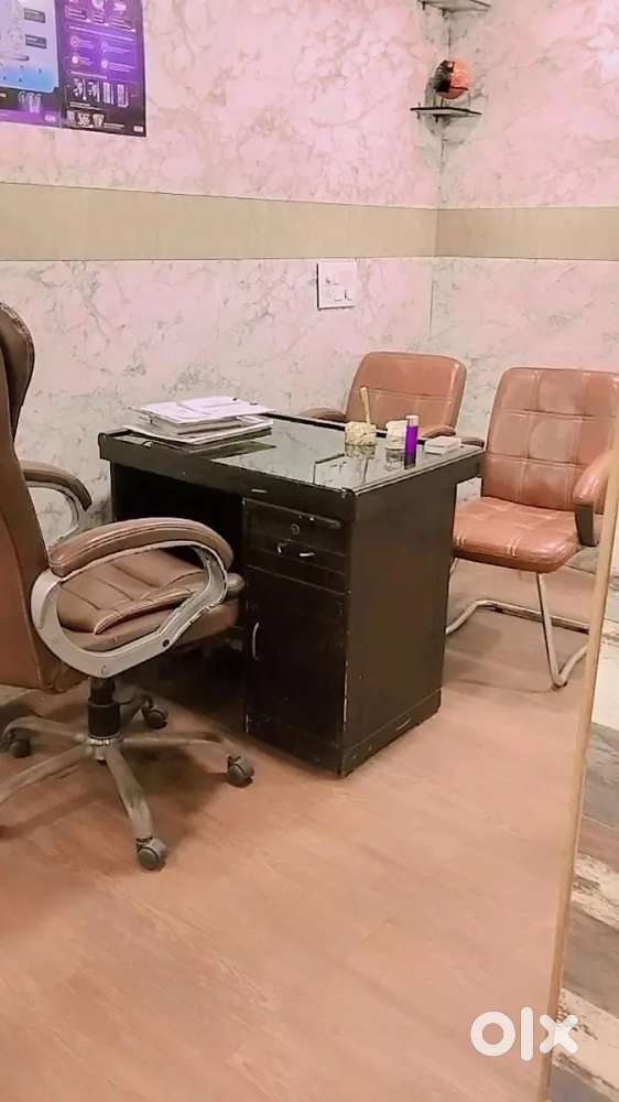 Doctors Chamber is Aavailable on Rent