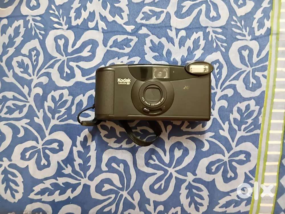 Kodak Camera , Flim Easy Load (automatic)