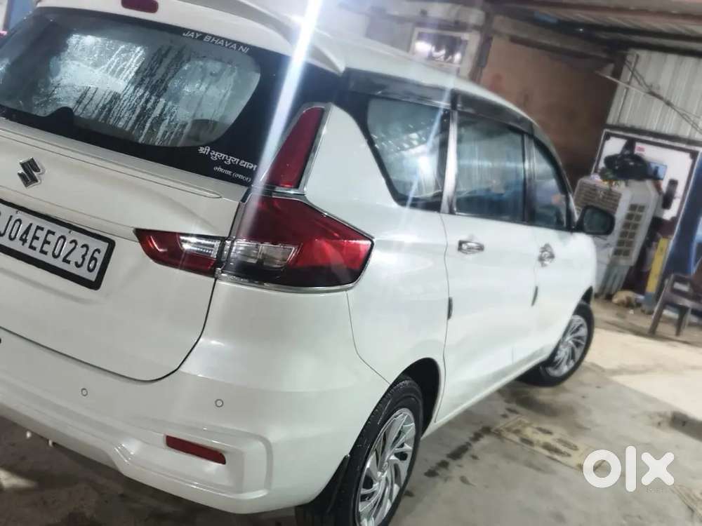 Maruti Suzuki Ertiga 2023 CNG & Hybrids 70000 Km Driven