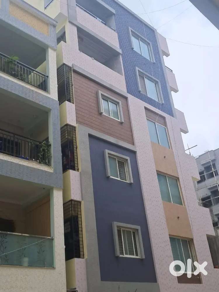 2bhk available for rent.