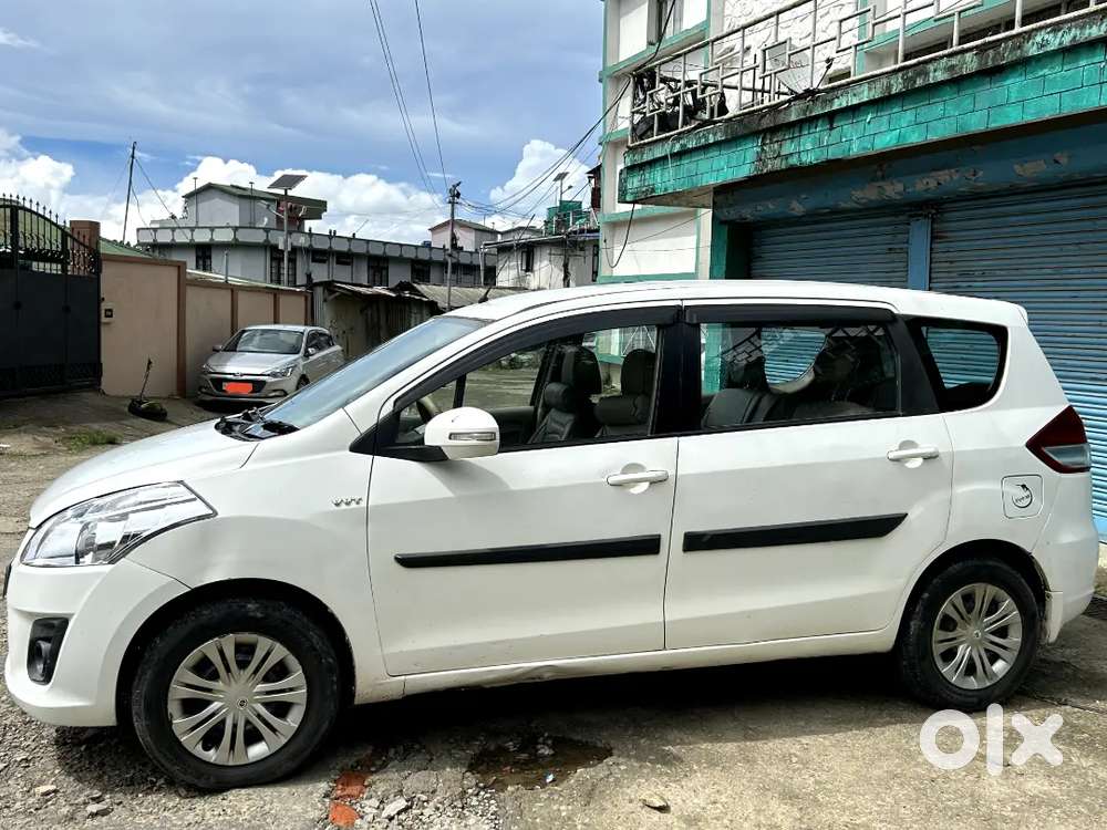 Maruti Suzuki Ertiga VXI 2012