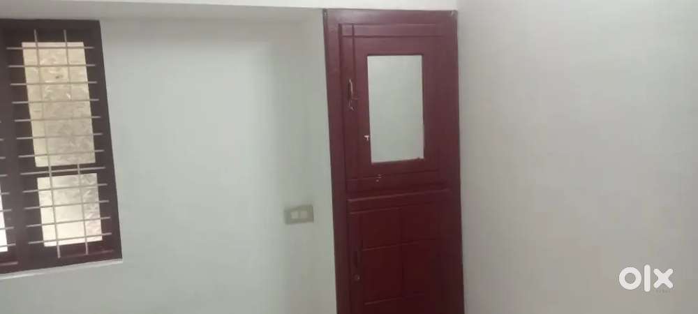 Rent house for small family - 2BHK with car parking