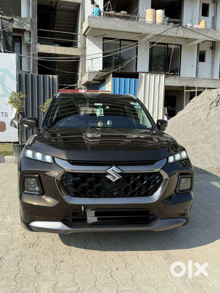 Maruti Suzuki Grand Vitara 1.5 Alpha Plus Intelligent Hybrid eCVT, 2..