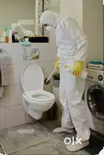 Professional bathroom cleaning job