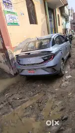 Driver jarurat hai