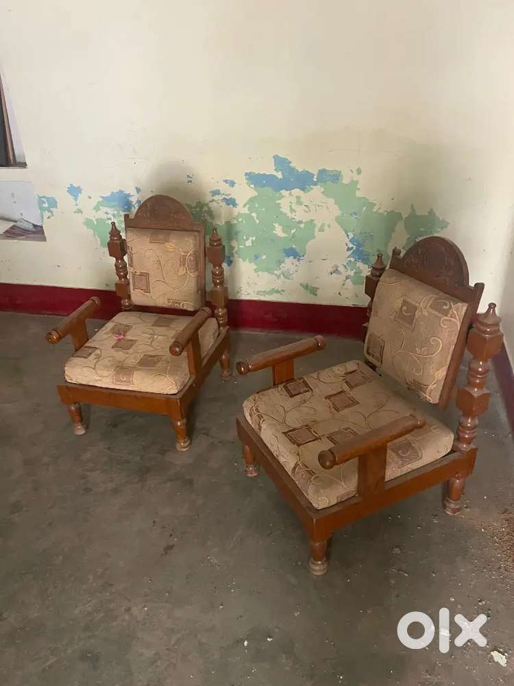 Sofa set five seater