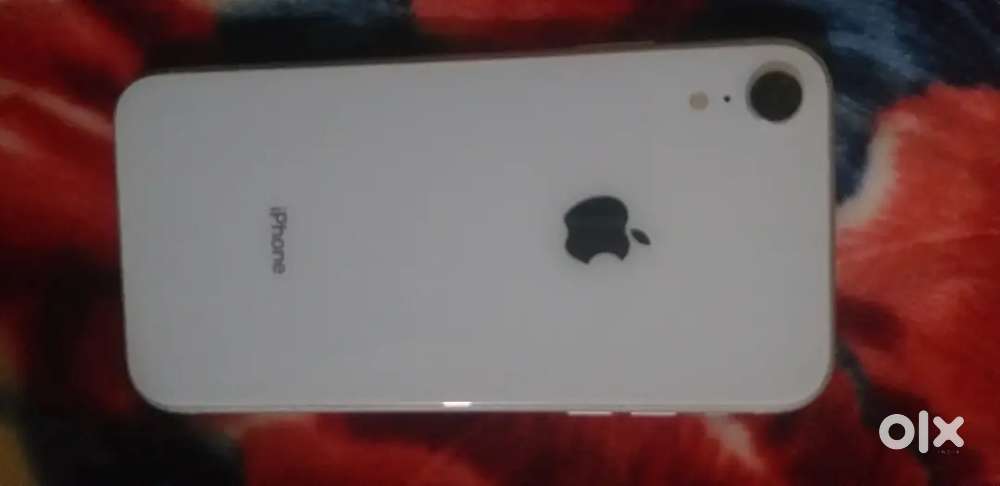 I phone xr 128gb