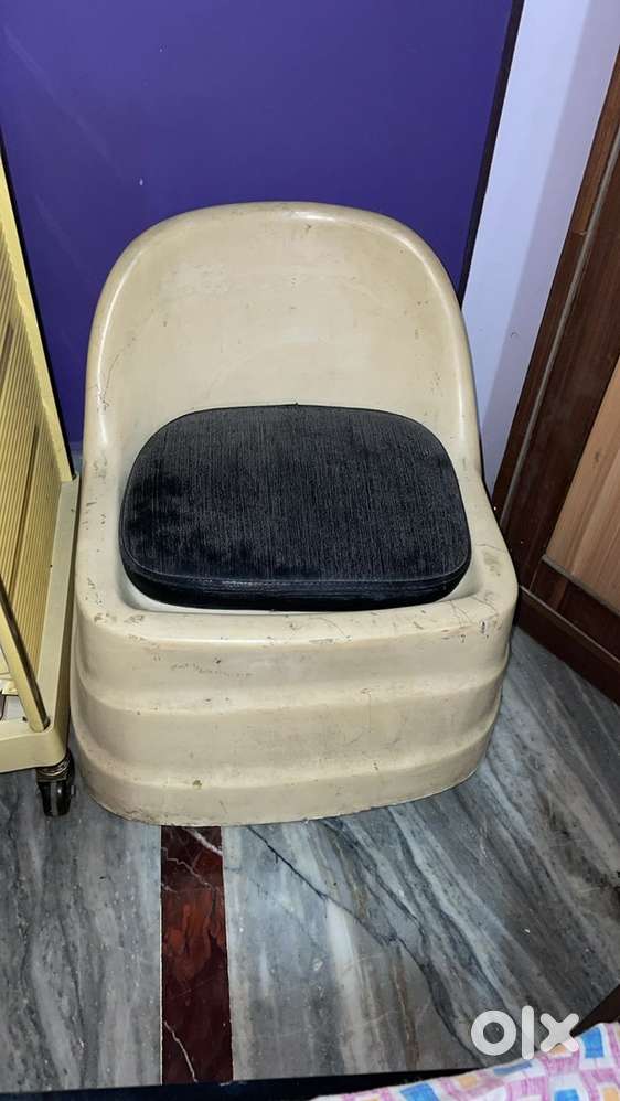 Beauty parlour eqipments