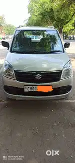 Maruti Suzuki Wagon R LXI Opt, 2012, Petrol