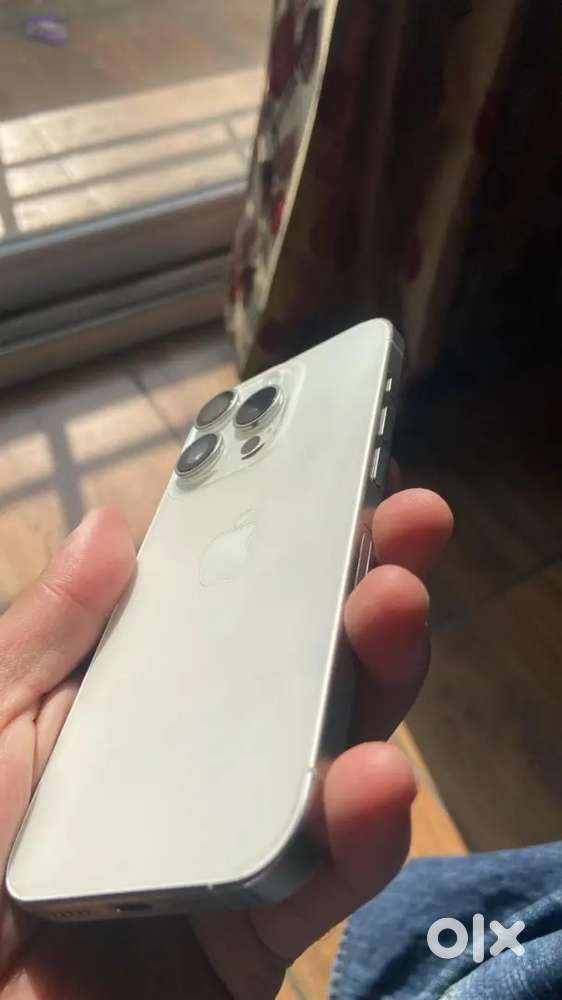 Selling my 6 month old phone 15 pro need urgent money