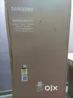 Brand new SAMSUNG FRIDGE 330L UNPACKED