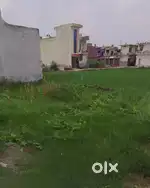 Plot 1000sq in sector road 2300 rs per square foot best price