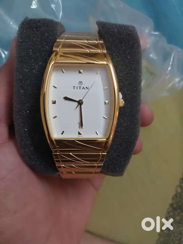 NM9315YM01 (D167A) from Titan (Karishma collection).