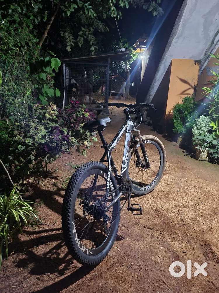 Adidas MTB