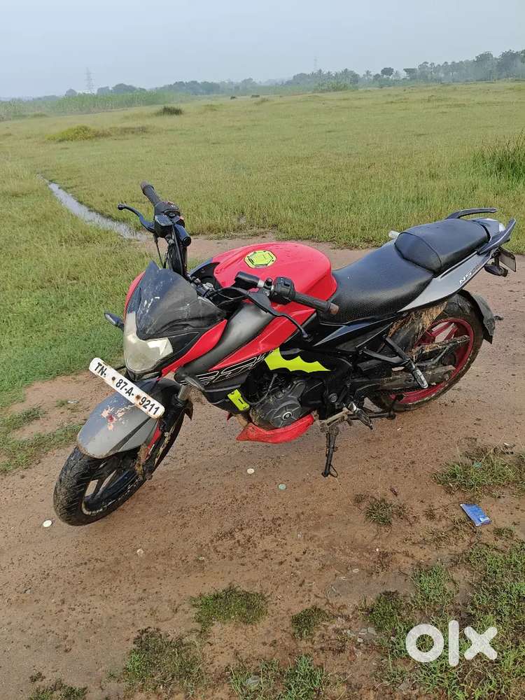Bajaj pulser ns200