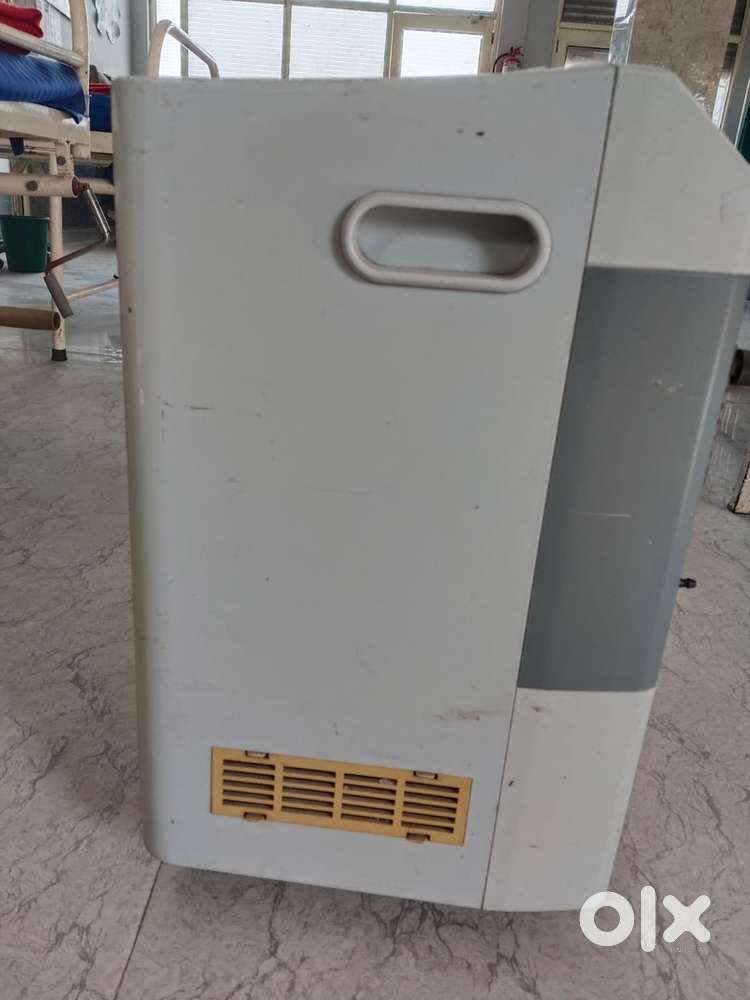 Oxygen concentrator