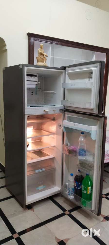 Lg double door good condition