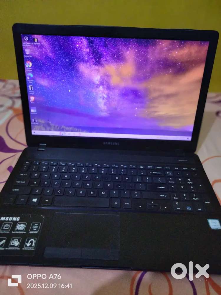 Samsung i5 6th generation 8/256