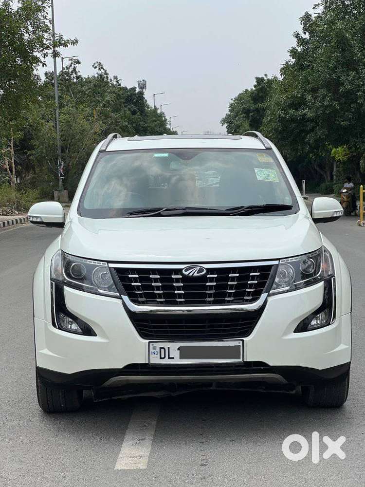 Mahindra XUV500 W11 Option AT, 2019, Diesel