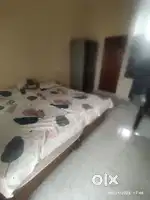 GIRLS SHARING ROOM WITH RO GEYSER GAS DOUBLEBED