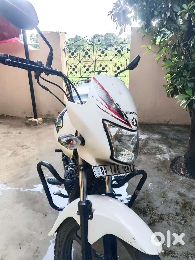 Single hand use bike