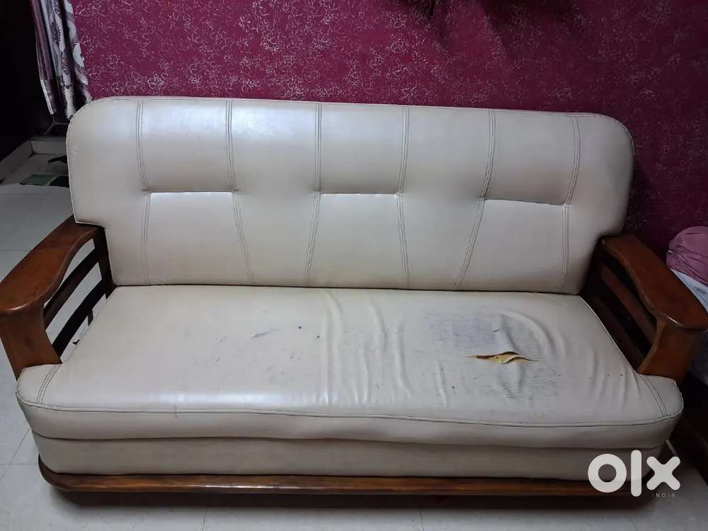 Segun sofa