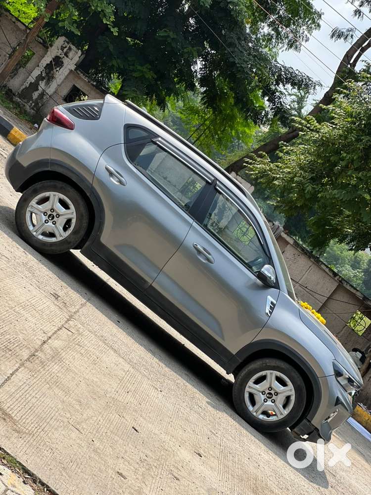 1st Owner 2021 Kia Sonet HTK plus with all modern features